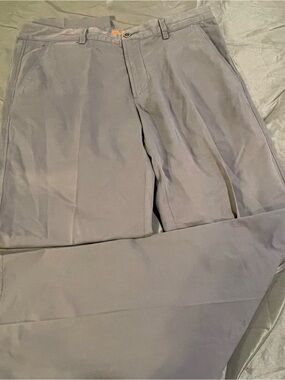 Tommy Bahama Men's Gray Chino Pants